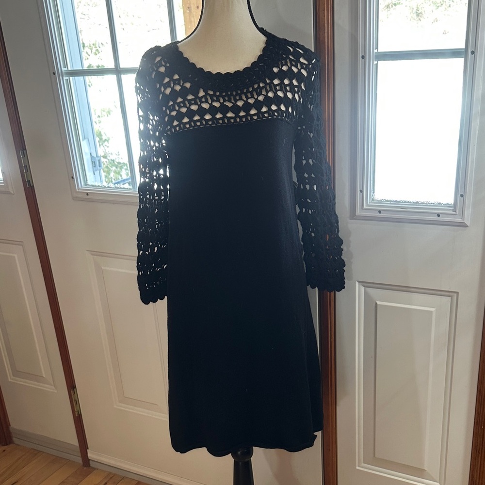 Lilly Pulitzer Black Crochet Half-Sleeve Sweater Merino Wool Dress
